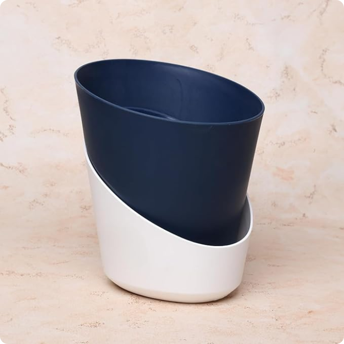 Atlanz-Self water pots